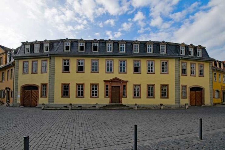 Frankfurts Democratic Legacy: Private Guided Walking Tour - Booking and Cancellation Policy