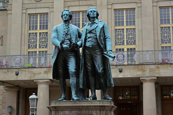 Frankfurts Democratic Legacy: Private Guided Walking Tour - Exploring Frankfurts Democratic Figures