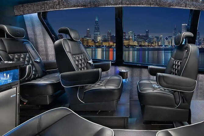 Franklins Festive Lights Spectacular A Christmas Wonderland Tour - The Experience: An Overview