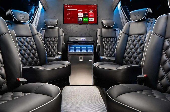 Franklins Festive Lights Spectacular A Christmas Wonderland Tour - Authentic Insights and Review Highlights