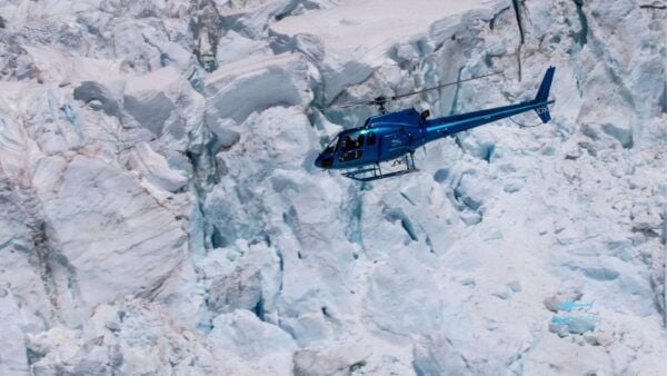 Franz Josef: 4-Glacier Helicopter Ride With 2 Landings - How to Book
