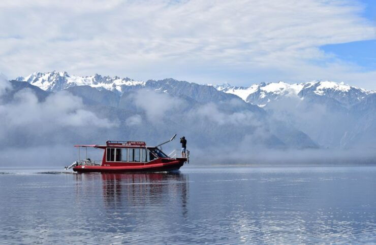 Franz Josef Glacier: 2-Hour Scenic Lake Mapourika Cruise - Experience Highlights