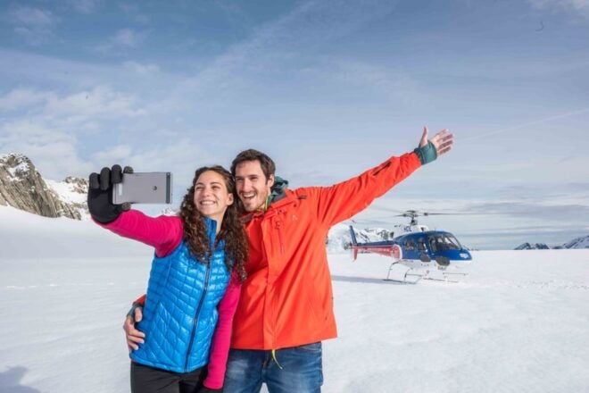 Franz Josef: Scenic Glacier Flight Tour With Snow Landing - Full Description