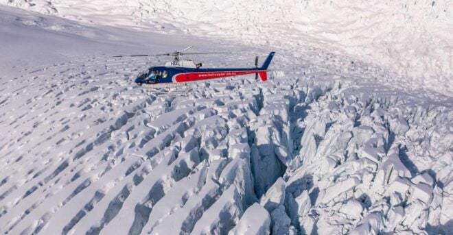 Franz Josef: Scenic Glacier Flight Tour With Snow Landing - Safety Guidelines