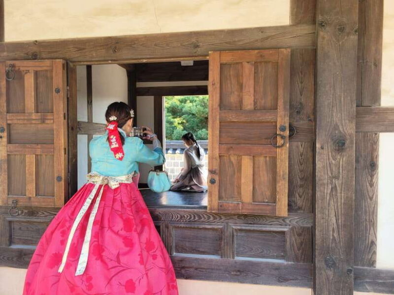 Free day in Jeonju, heart of traditional Korea, with a French guide - Who Is This Tour Best For?  