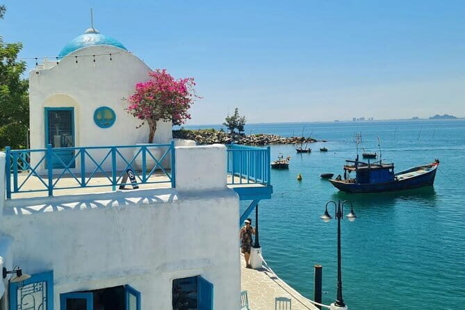 [Free E-sim] Da Nang Coastal Charm Half Day Cafe Tour - A Closer Look at the Da Nang Coastal Charm Half Day Cafe Tour