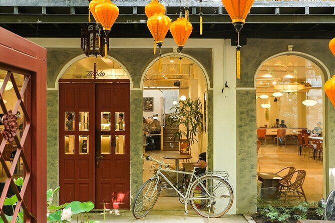 [Free E-sim] Half day Instagram Cafe Tour in Ho Chi Minh - Authentic Guest Insights