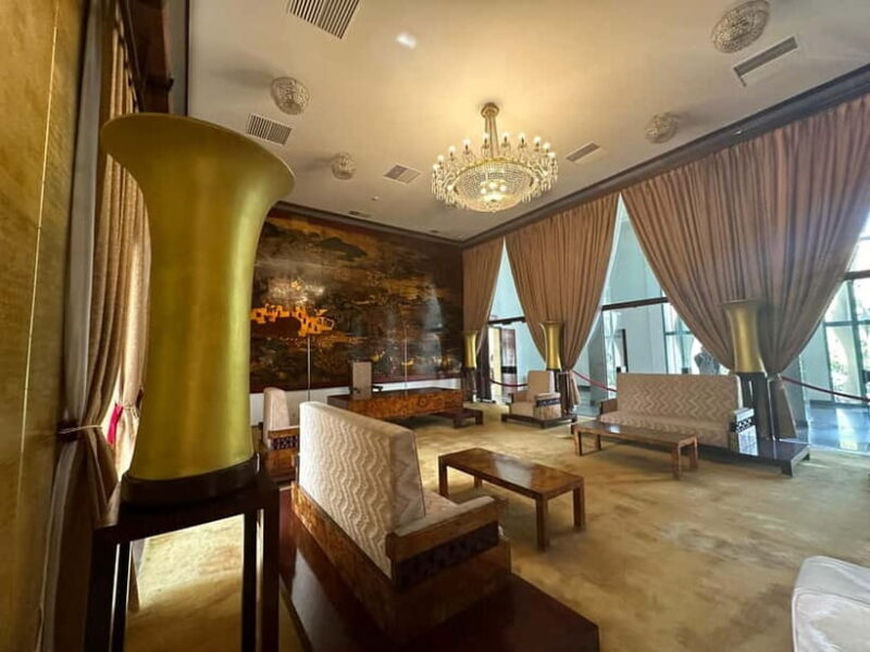 Free E-Sim War Remnants Museum & Independence Palace Tour - Who Will Benefit Most from This Tour?