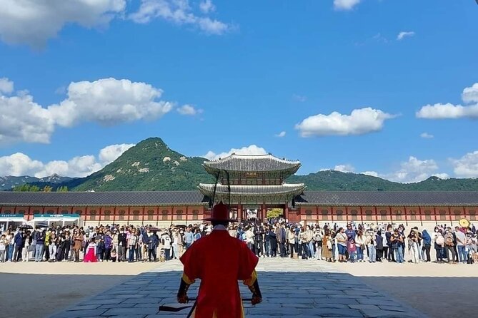 Free Lunch! Gyeongbok Palace Hanbok Rental, Seochon Village, Tongin Market - Tongin Market Food Adventure