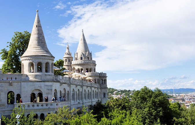 Free Walking Tour in the Buda Castle Incl. Fishermans Bastion - Tour Highlights