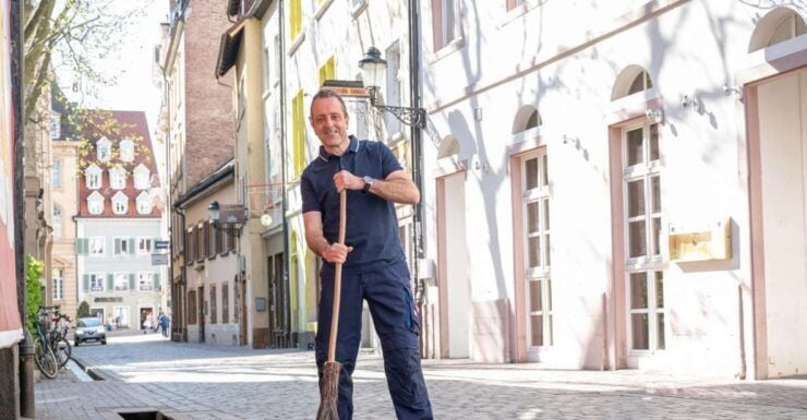 Freiburg: Bächle Walking Tour - Meeting Point and Location Details
