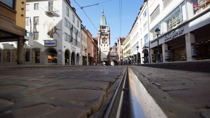 Freiburg - Historic Walking Tour - Start at the Victory Monument