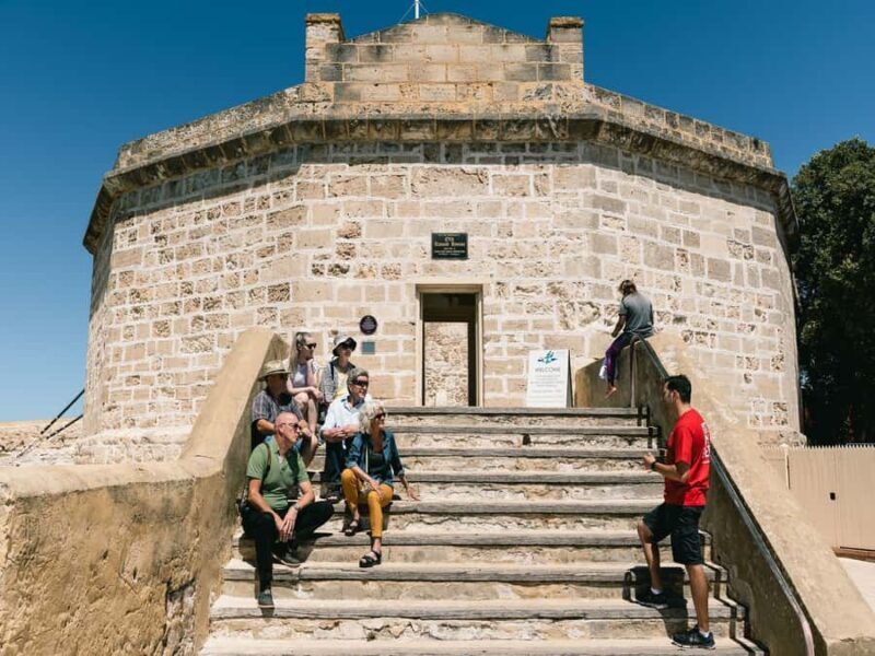 Fremantle: Convicts, Culture, and Street Art - A Close Look at the Tour Experience