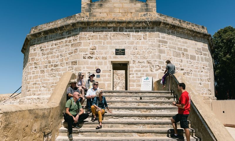 Fremantle Convicts, Culture & Street Art Walking Tour - Expect stories, not a long museum lecture