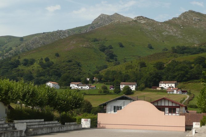 French-Basque Countryside Private Tour Discover the Hidden Beauty of Pyrenees - Local Villages