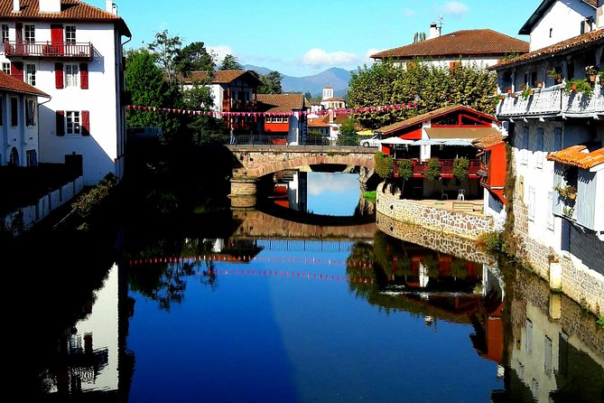 French-Basque Countryside Private Tour Discover the Hidden Beauty of Pyrenees - Culinary Delights