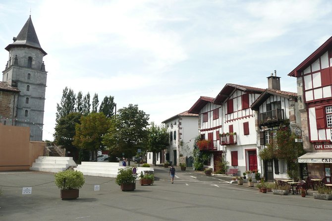 French-Basque Countryside Private Tour Discover the Hidden Beauty of Pyrenees - Traveler Reviews