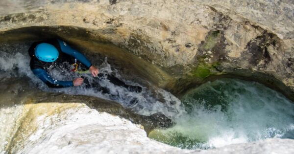 French Pyrenees: Half Day Canyoning Adventure - Customer Feedback and Reviews