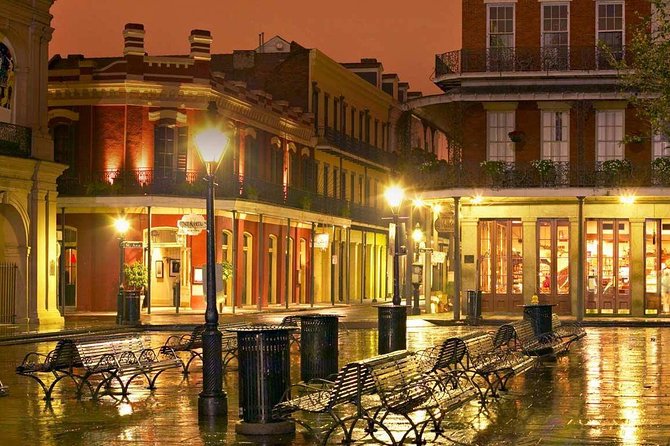 French Quarter Haunted Excursion In New Orleans - Exploring Vampire Lore in New Orleans