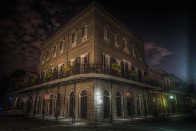 French Quarter Haunted Ghost Tour Small Group of 9 - Weather and Minimum Travelers