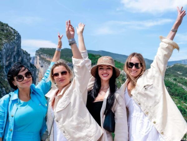 French Riviera: Professional Photoshoot With a Tour Guide - Inclusions and Exclusions