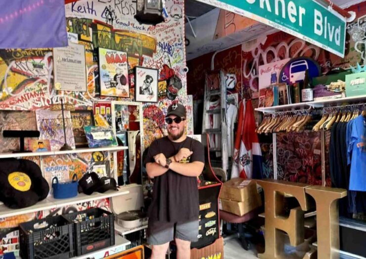 French Walking Tour in East Harlem and Bronx - East Harlem Street Art