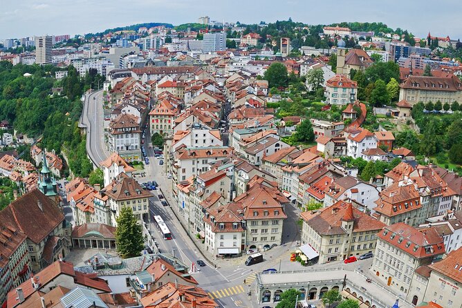 Fribourg - Old Town Historic Private Guided Tour - Meeting and Pickup