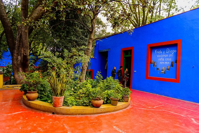 Frida Kahlos House, Coyoacan and Xochimilco - All Day Tour - Tour Highlights
