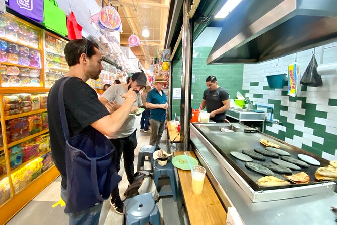 Fridas Neighborhood Through History, Mercado & Cantina(Private) - Start Time and Meeting Point