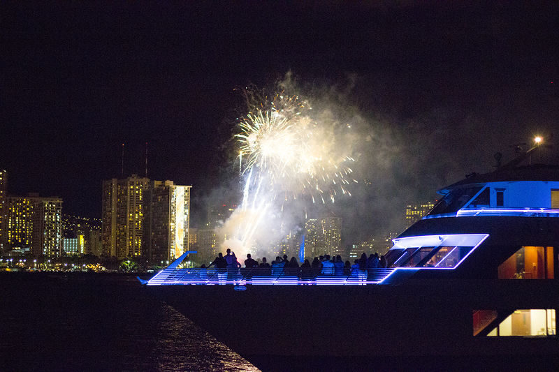 Friday Fireworks & Cocktail Cruise - Who should book this Friday cruise?