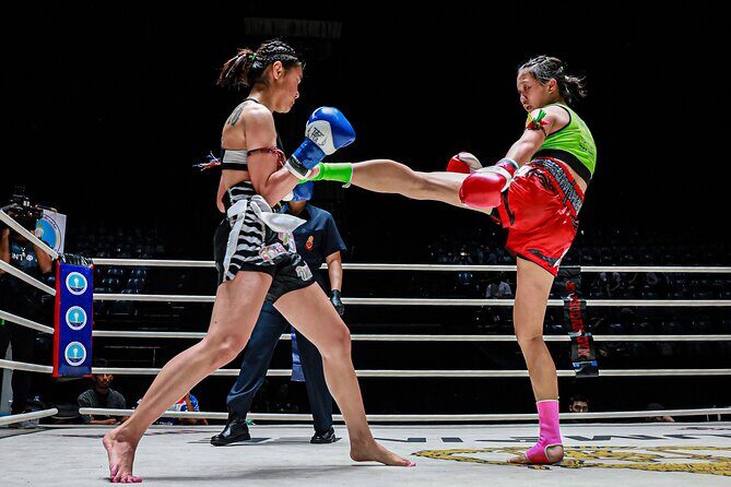 Friday Muay Thai Madness Explosion at Lumpinee Stadium Bangkok - Who Should Book This Tour?