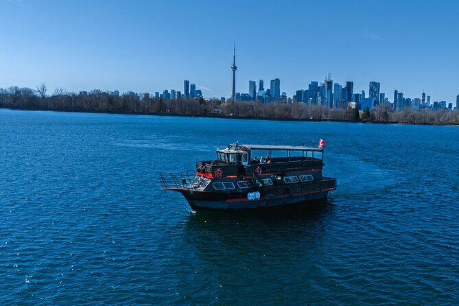 Friday Night Boat Bliss in Toronto - Practical Details and Tips for Your Cruise
