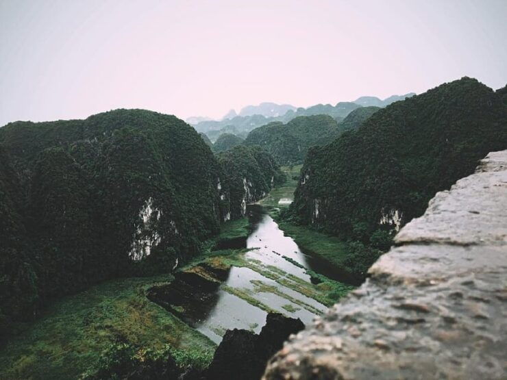 Friendly Travel: Hoa Lu - Tam Coc - Mua Cave/ Full Service - Itinerary Highlights