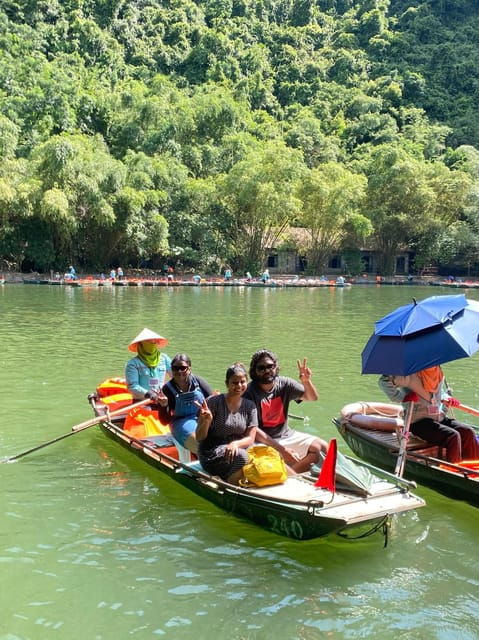 FRIENDLY TRAVEL HOA LU-TRANG AN 1 SMALL GROUP BY LIMOUSINE - Travel Experience and Comfort
