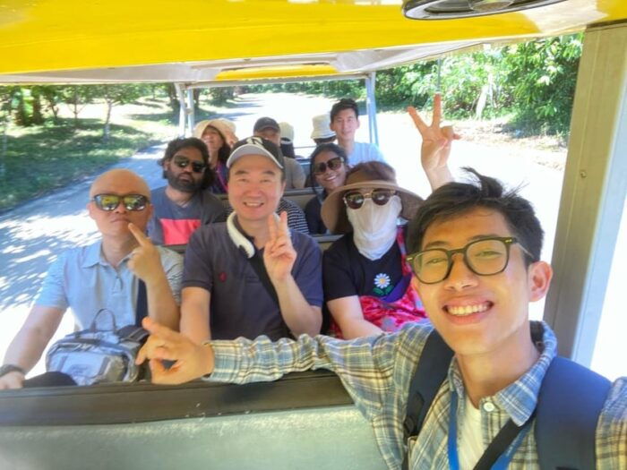 FRIENDLY TRAVEL HOA LU-TRANG AN 1 SMALL GROUP BY LIMOUSINE - Culinary Delights and Local Specialities