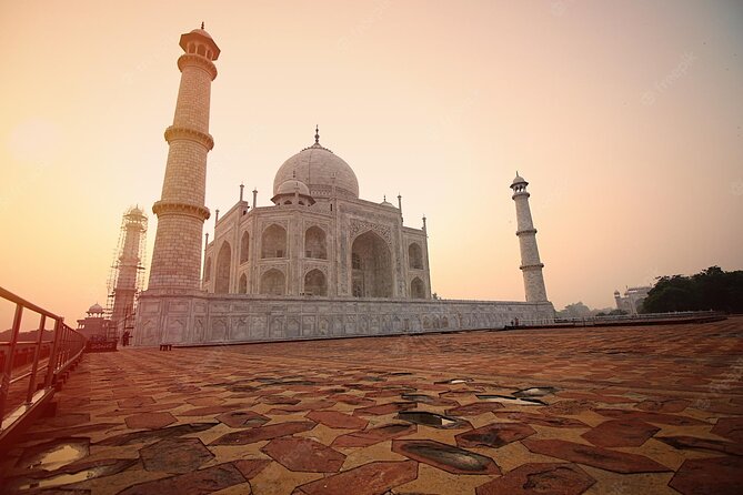 From Agra: All-Inclusive Taj Mahal Sunrise & Agra Fort Tour - Meeting Point