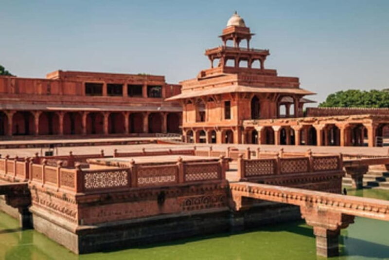 From Agra: Explore Fatehpur Sikri with Sikandra Tomb. - Why This Tour Offers Great Value