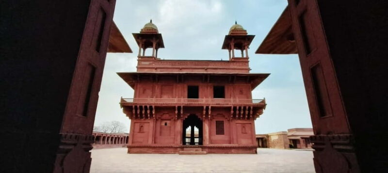 From Agra : Fatehpur Sikri Sightseeing by Private Car - FAQ