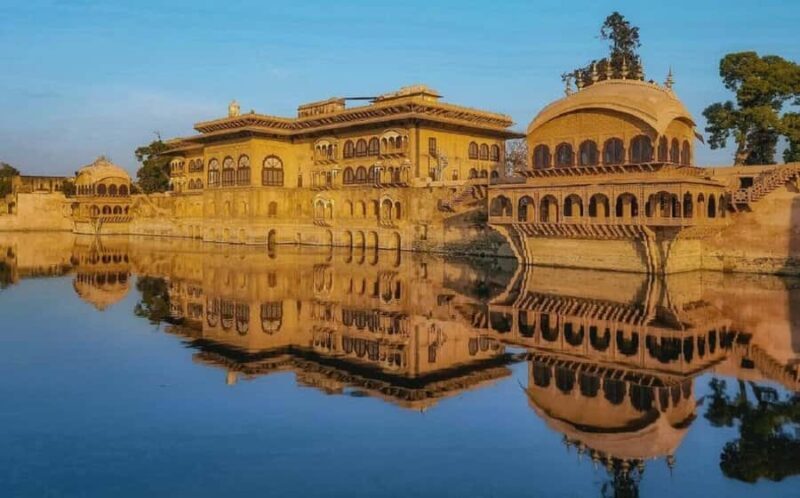 From Agra: Full-Day Fatehpur Sikri & Bharatpur Wildlife Tour - Who Will Enjoy This Experience?