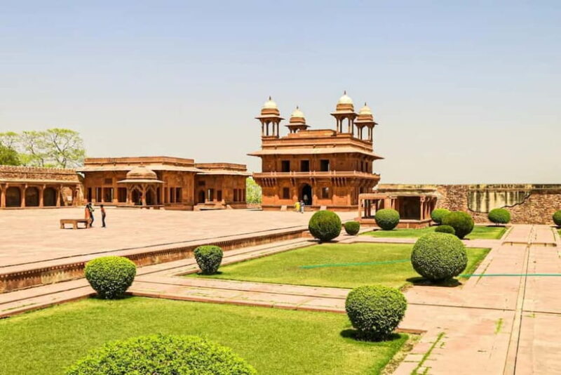 From Agra: Half-Day Fatehpur Sikri Guided Tour - What to Expect on the Fatehpur Sikri Half-Day Tour