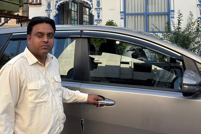 From Agra: Private one way Transfers Cab To Delhi drop - Practical Details and Considerations