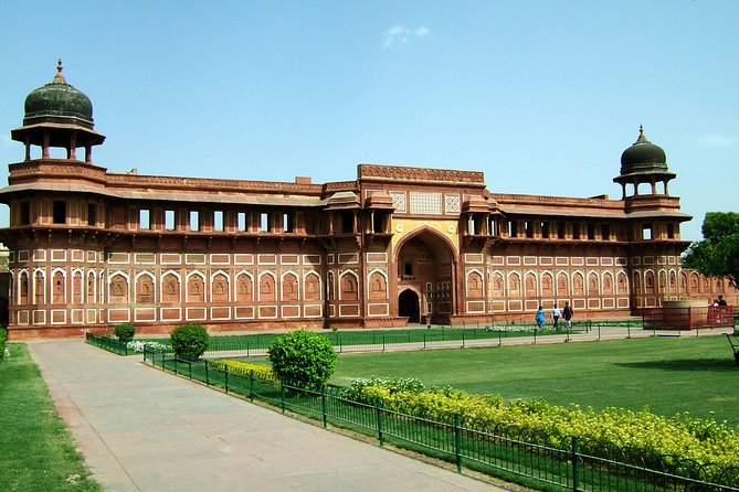 From Agra: Private Taj Mahal & Agra Sightseeing Tour - Meeting and Pickup Details