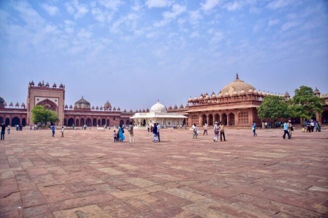 From Agra: Private Tour of Fatehpur Sikri - Description of Fatehpur Sikri