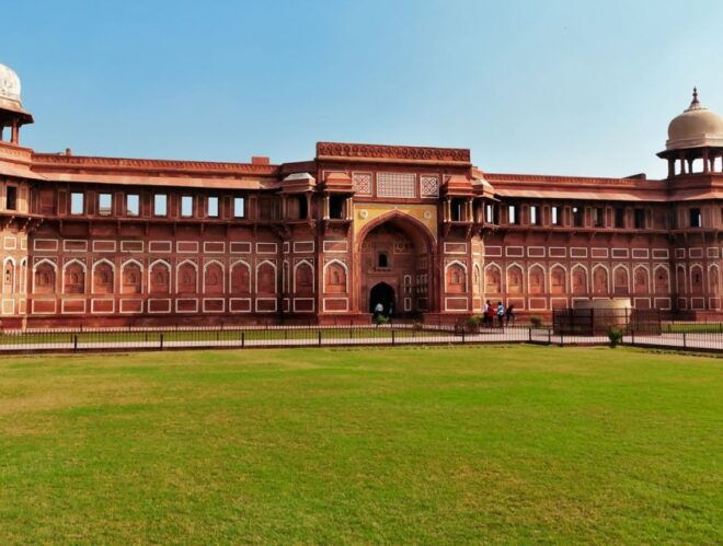 From Agra : Private Transfer To Delhi - Itinerary
