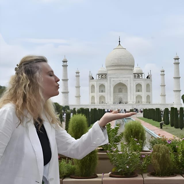 From Agra - Skip the Line: Taj Mahal & Agra Fort Tour by Car - Good To Know  