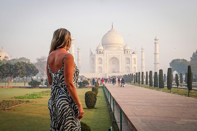 From Agra: Taj Mahal Sunrise Private Tour With Lunch & Entry Fees - Tour Highlights