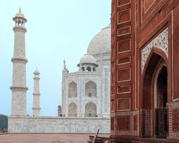 From Agra: Taj Mahal Tour & Breakfast With Taj Mahal View - Directions and Prohibited Items
