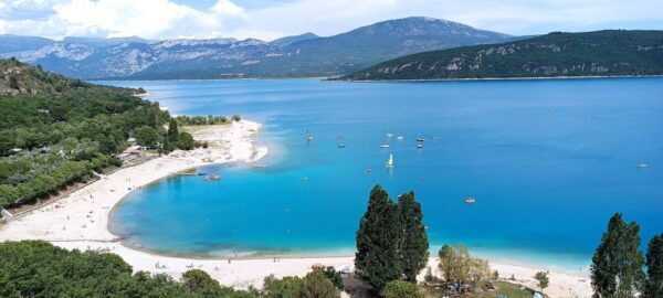 From Aix-En-Provence: Lavender Experience & Gorges Du Verdon - Convenience and Comfort: Transportation, Snacks, and More
