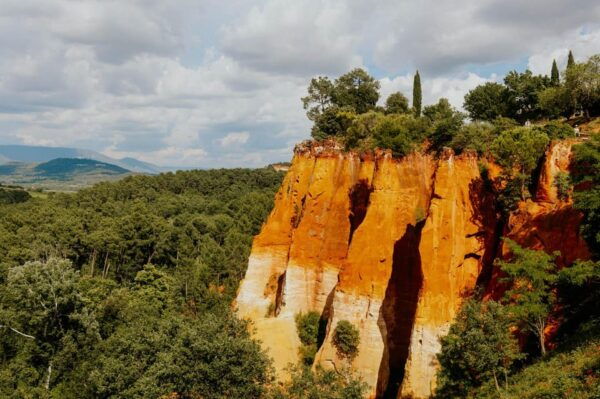 From Aix: the Best of Luberon: Gordes & Rousillon Villages - Questions You May Have