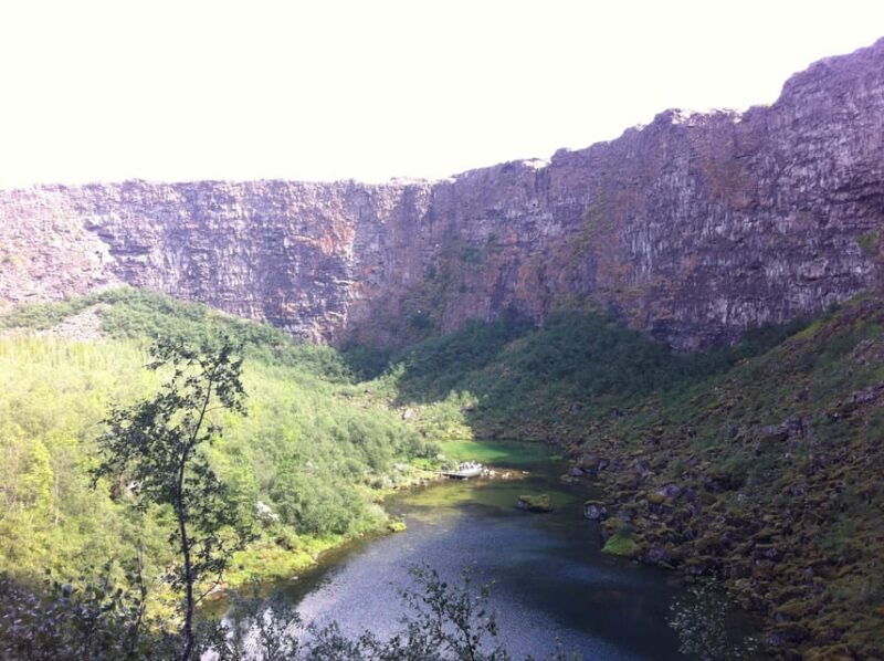 From Akureyri: Diamond Circle Tour with Waterfalls - Transportation and Timing: Why It Matters